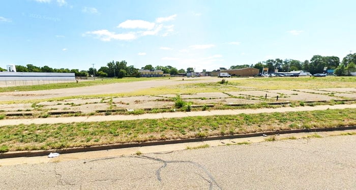 K-Mart (Kmart) - Wyoming - 155 28Th Street Sw (newer photo)